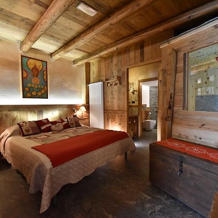 L'Ancien Paquier Chambre D'Hotes วัลตูร์นอนช์ ภายนอก รูปภาพ