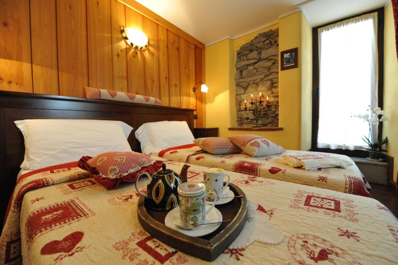 L'Ancien Paquier Chambre D'Hotes วัลตูร์นอนช์ ภายนอก รูปภาพ