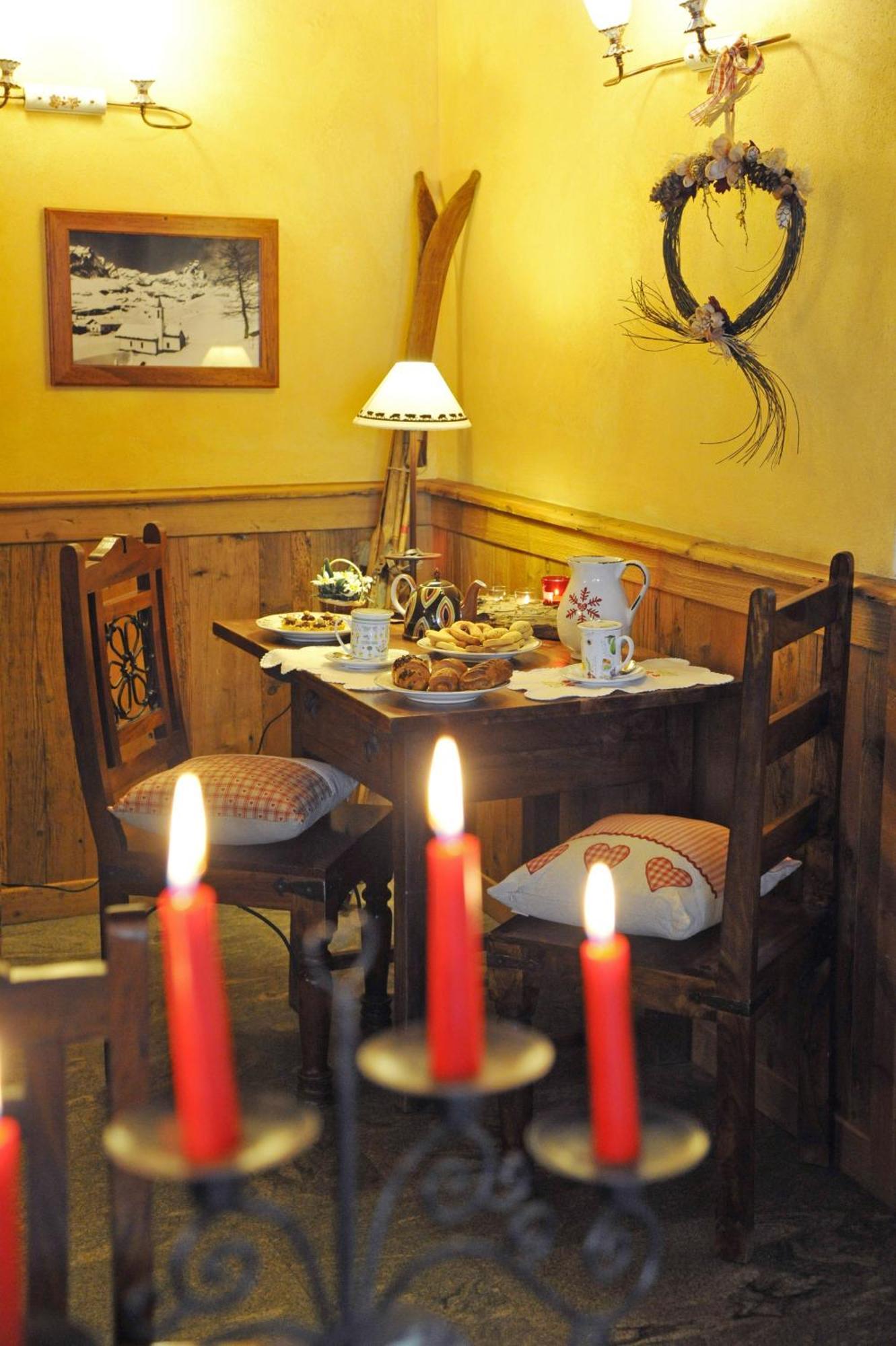 L'Ancien Paquier Chambre D'Hotes วัลตูร์นอนช์ ภายนอก รูปภาพ
