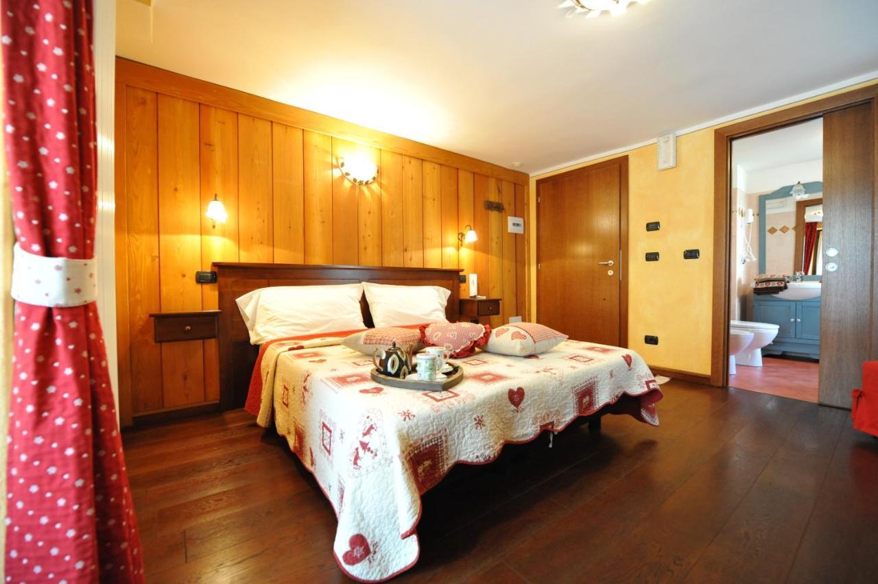 L'Ancien Paquier Chambre D'Hotes วัลตูร์นอนช์ ห้อง รูปภาพ